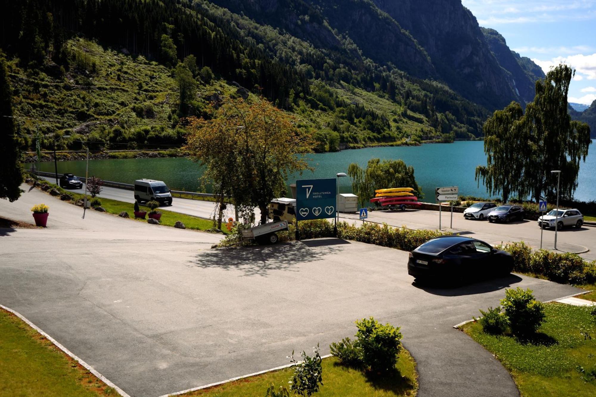 Trolltunga Hotel 3*